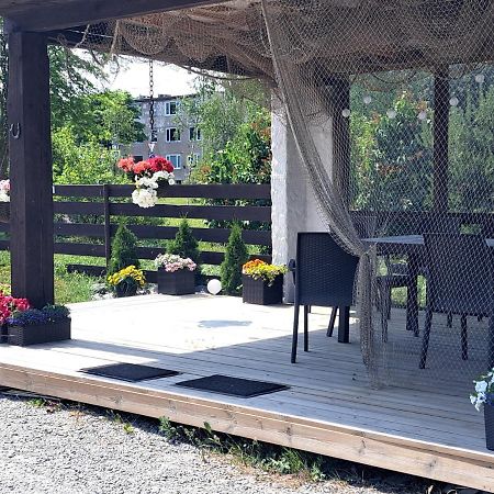 Kullerkupu Hostel Kuressaare Ngoại thất bức ảnh